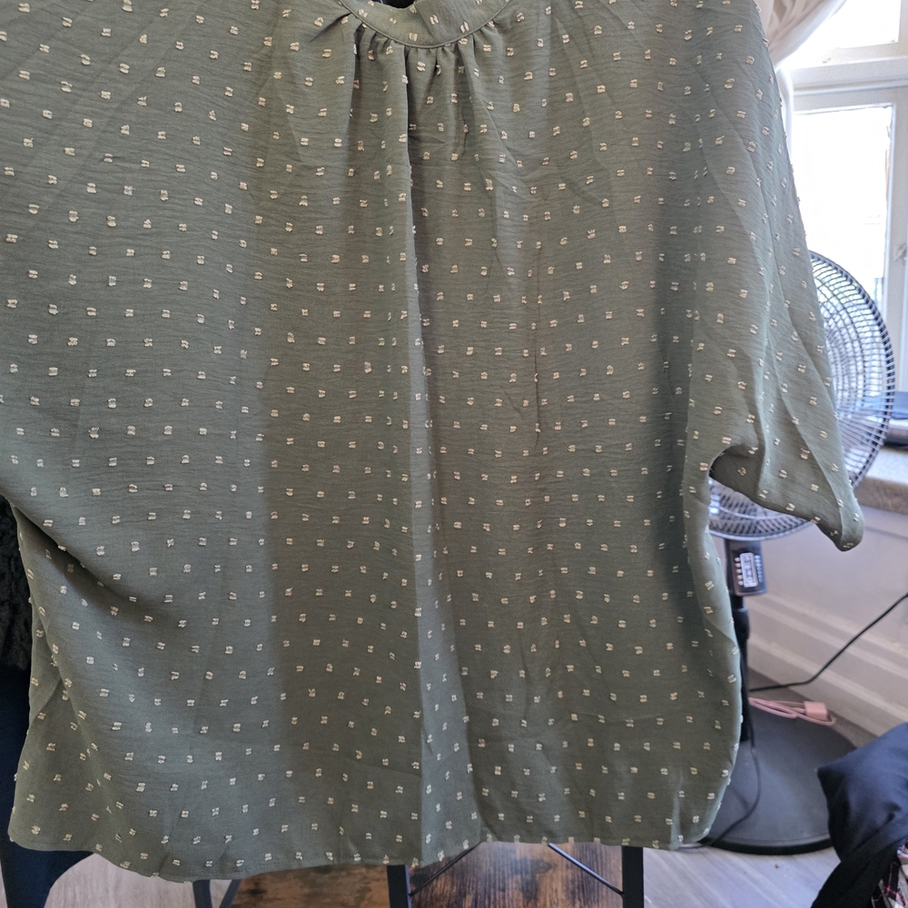 Elegant Sage Green Women's Blouse